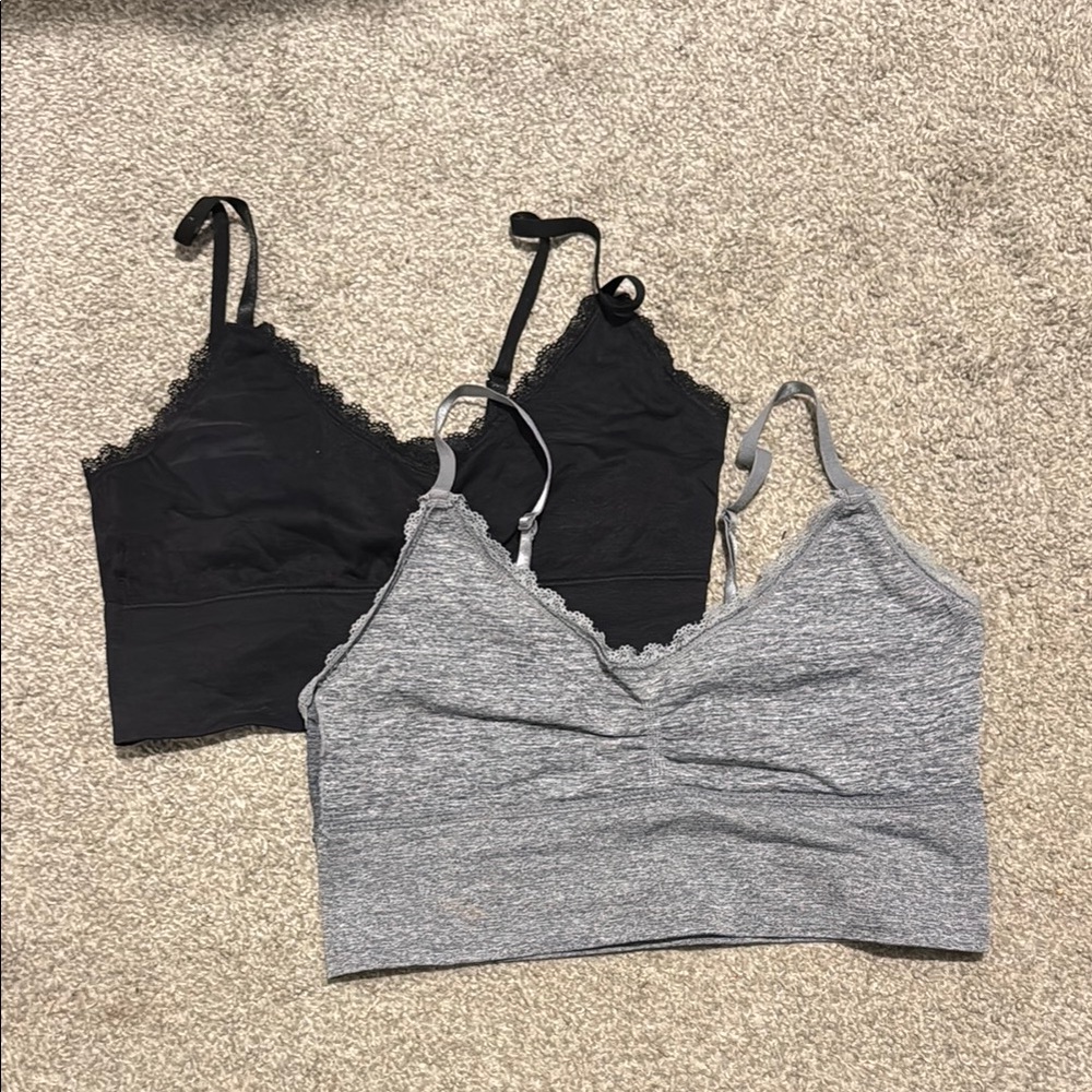 Women's Black and Gray Lace Bralettes
